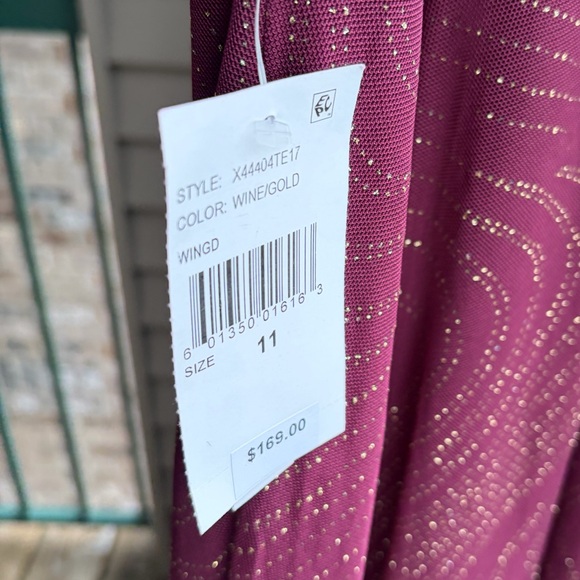 🆕✨ Xtraordinary Burgundy Wine Gold Maxi Dress Size 11 Evening Gown Long Flowy - Picture 15 of 17